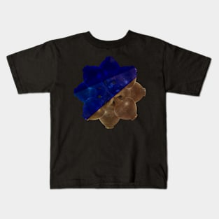 Jarring but beautiful, Bronze and Blue Kids T-Shirt